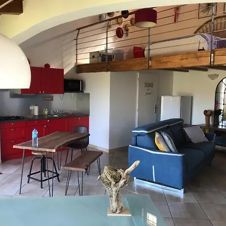 Charmante Maisonnette Aux Portes Des Plages Apartment *